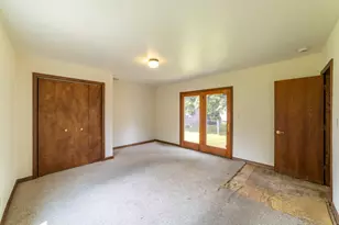 7538 Marshall Ave, Hammond, IN 46323 - Photo 9