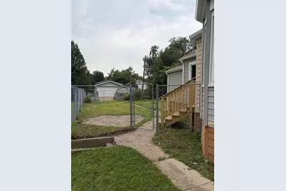 1176 Matthews Street, Gary, IN 46406 - Photo 5