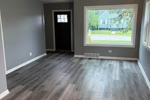 1176 Matthews St, Gary, IN 46406 - Photo 7