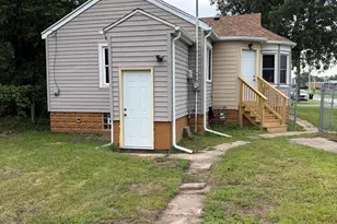 1176 Matthews St, Gary, IN 46406 - Photo 3