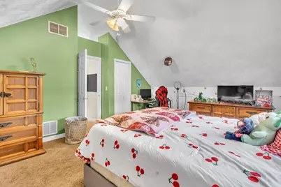 389 Rainier Road, Valparaiso, IN 46385 - Photo 15