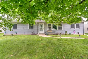 789 Eagle Creek Rd, Valparaiso, IN 46385 - Photo 1