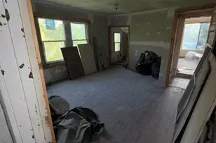 265 Harrison St, Gary, IN 46402 - Photo 9