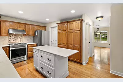 7048 Starling Drive, Schererville, IN 46375 - Photo 19
