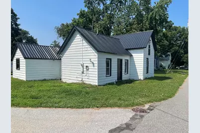 308 E John Street, Knox, IN 46534 - Photo 25