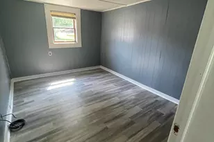 308 E John St, Knox, IN 46534 - Photo 11