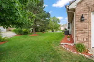 8090 Tuckaway Ct, Crown Point, IN 46307 - Photo 39