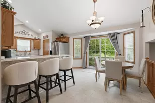9634 Grasselli Ave, Saint John, IN 46373 - Photo 11