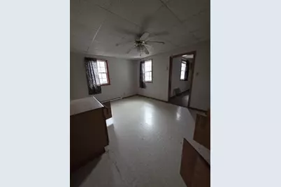 204 W 20th Street, Marion, IN 46953 - Photo 15