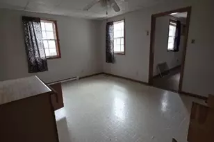 204 W 20th St, Marion, IN 46953 - Photo 15