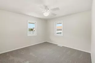 10624 Bailey St, Saint John, IN 46373 - Photo 17