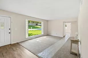 10624 Bailey St, Saint John, IN 46373 - Photo 7