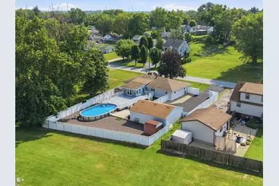 10624 Bailey Street, Saint John, IN 46373 - Photo 3