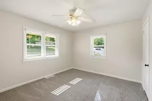 10624 Bailey St, Saint John, IN 46373 - Photo 15