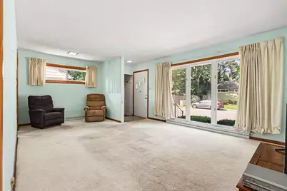 3018 Hollywood Avenue, Michigan City, IN 46360 - Photo 3