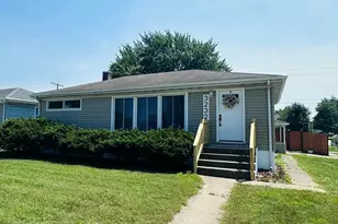 3232 E 165th St, Hammond, IN 46323 - Photo 1