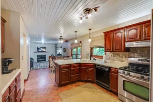 475 Ashford Ln, Valparaiso, IN 46385 - Photo 23