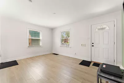 6813 Schneider Avenue, Hammond, IN 46323 - Photo 3