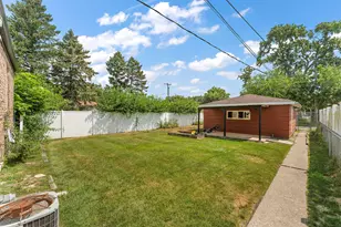 6813 Schneider Ave, Hammond, IN 46323 - Photo 23