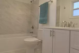 610 Union St, Valparaiso, IN 46383 - Photo 11