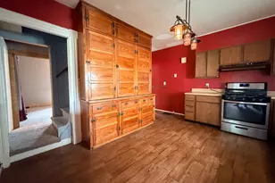 205 Clayton St, La Porte, IN 46350 - Photo 7