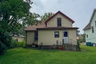205 Clayton St, La Porte, IN 46350 - Photo 17