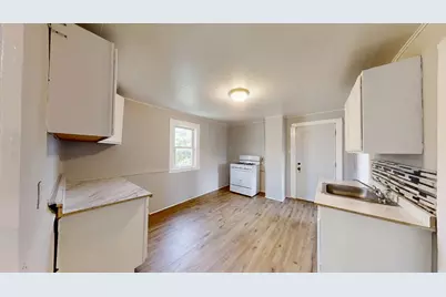 5009 Magoun Avenue #D, East Chicago, IN 46312 - Photo 3