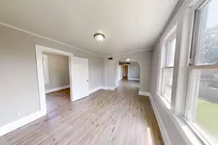 5009 Magoun Ave, East Chicago, IN 46312 - Photo 5