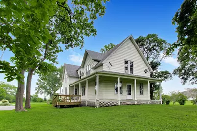 597 N 450 W, Valparaiso, IN 46385 - Photo 1