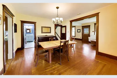 597 N 450 W, Valparaiso, IN 46385 - Photo 9