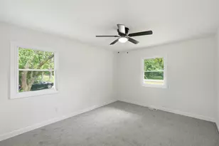 245 Pauline Dr, Valparaiso, IN 46385 - Photo 15