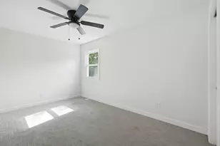 245 Pauline Dr, Valparaiso, IN 46385 - Photo 19
