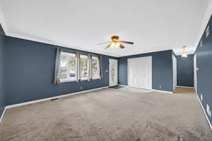 3613 41st Ln, Highland, IN 46322 - Photo 9
