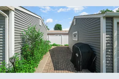 541 N Lindberg Street, Griffith, IN 46319 - Photo 21