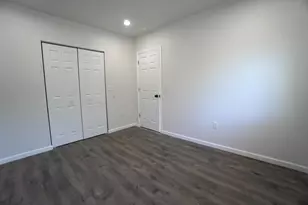 5801 Juniper Ave, Gary, IN 46403 - Photo 23