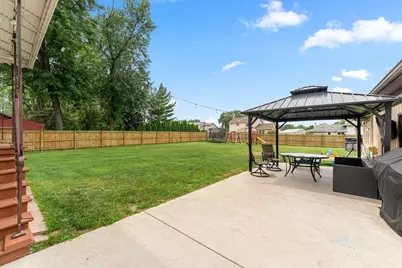 8538 Monfort Drive, Saint John, IN 46373 - Photo 29