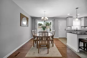 250 Lawndale Dr, Munster, IN 46321 - Photo 13