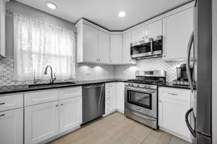 250 Lawndale Dr, Munster, IN 46321 - Photo 7