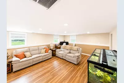 9375 Roosevelt Place, Crown Point, IN 46307 - Photo 5