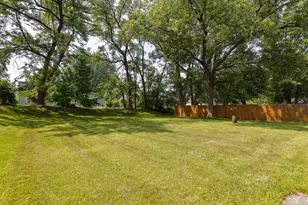 225 E Joliet St, Schererville, IN 46375 - Photo 15