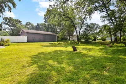 225 E Joliet Street, Schererville, IN 46375 - Photo 17