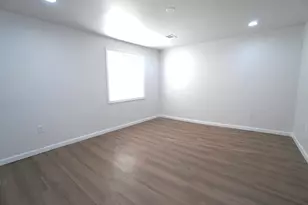 5801 Juniper Ave, Gary, IN 46403 - Photo 29