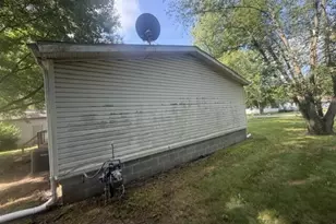6881 NE Suburban Dr, Michigan City, IN 46360 - Photo 3
