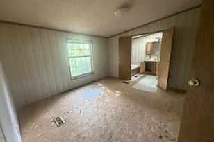 6881 NE Suburban Dr, Michigan City, IN 46360 - Photo 11