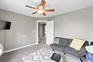 10591 Erie Dr, Crown Point, IN 46307 - Photo 29