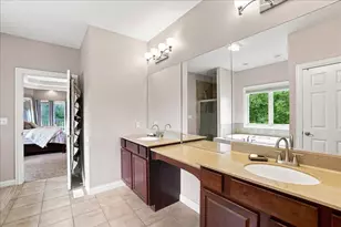 10591 Erie Dr, Crown Point, IN 46307 - Photo 19