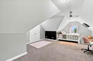 10591 Erie Dr, Crown Point, IN 46307 - Photo 25