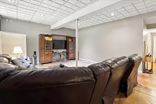 10591 Erie Dr, Crown Point, IN 46307 - Photo 35
