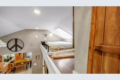 8948 N 500 E, Rolling Prairie, IN 46371 - Photo 17