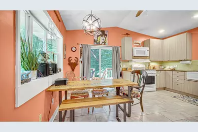 8948 N 500 E, Rolling Prairie, IN 46371 - Photo 5